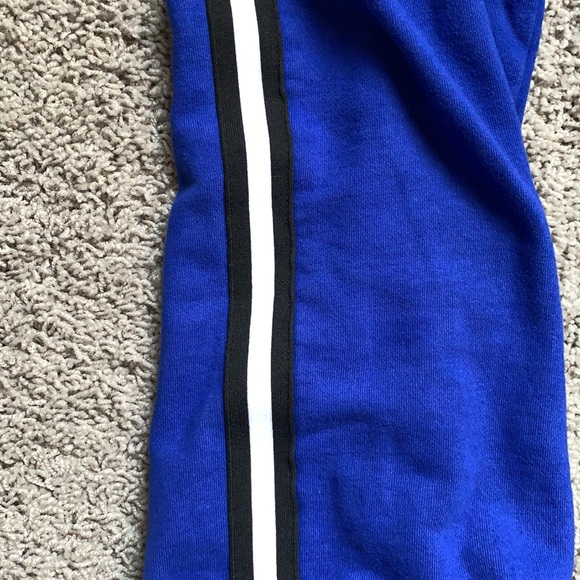 Brandy Melville Sweatpants - Picture 6 of 10